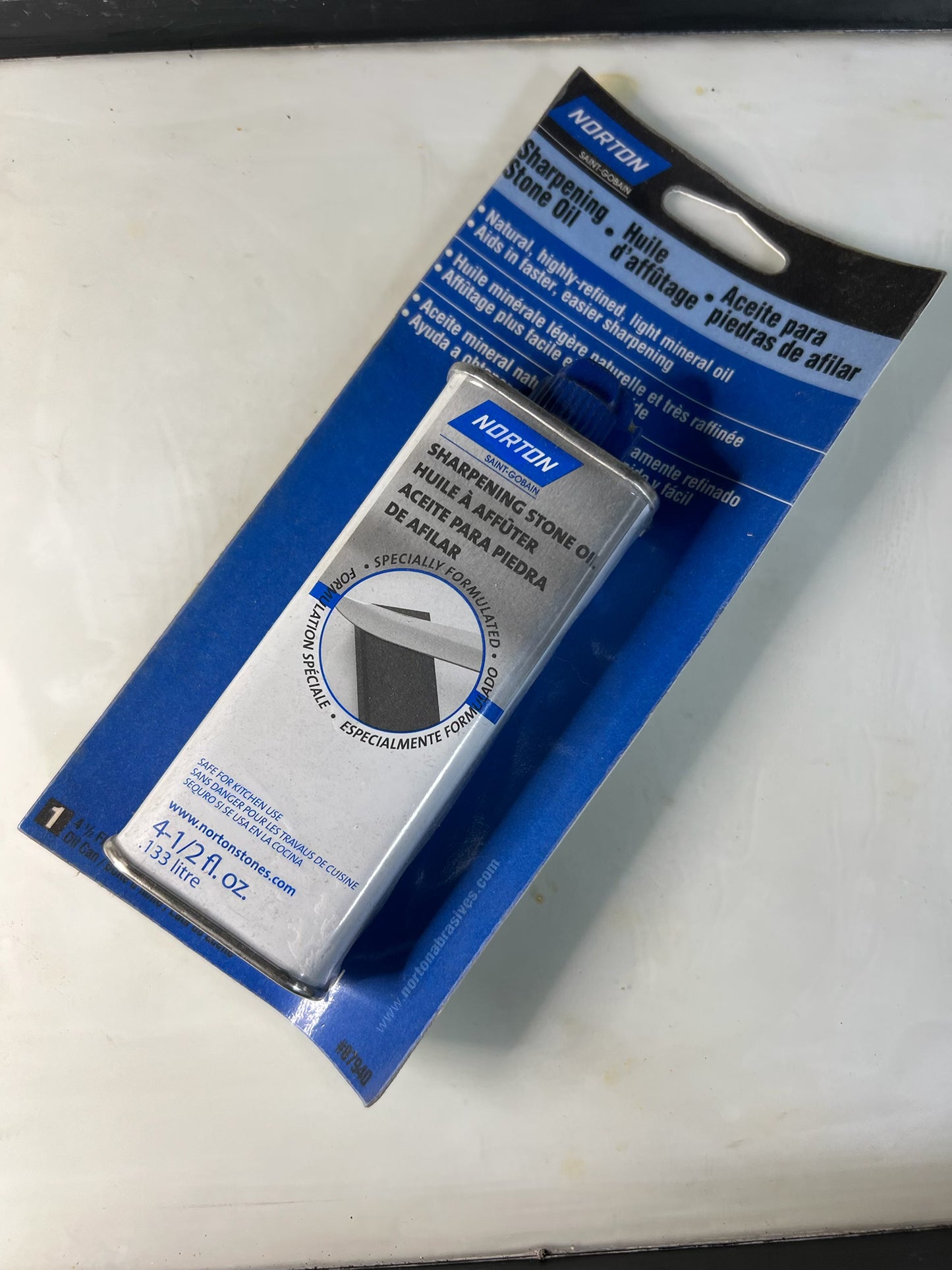 Norton Sharpening Stone Oil 4.5 oz.